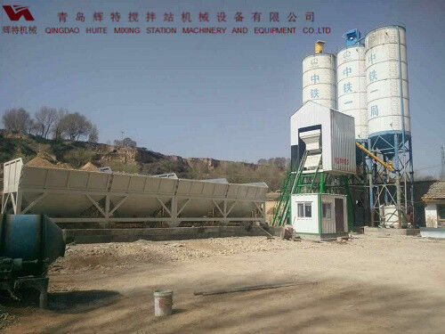 輝特攪拌站50站采用計算機加儀表的控制系統(tǒng)，計算速度快